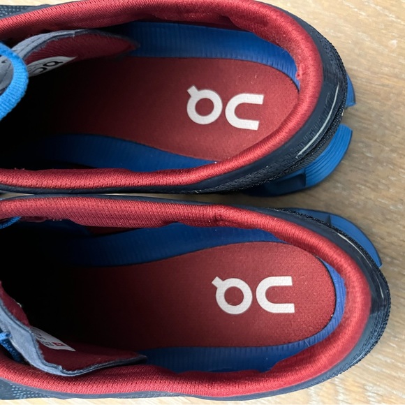 On Cloud, cloud x Running Shoes, blue with red interior. Size M11.5, euc - Picture 5 of 9
